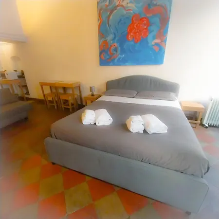 Апартаменты Sunhouserome